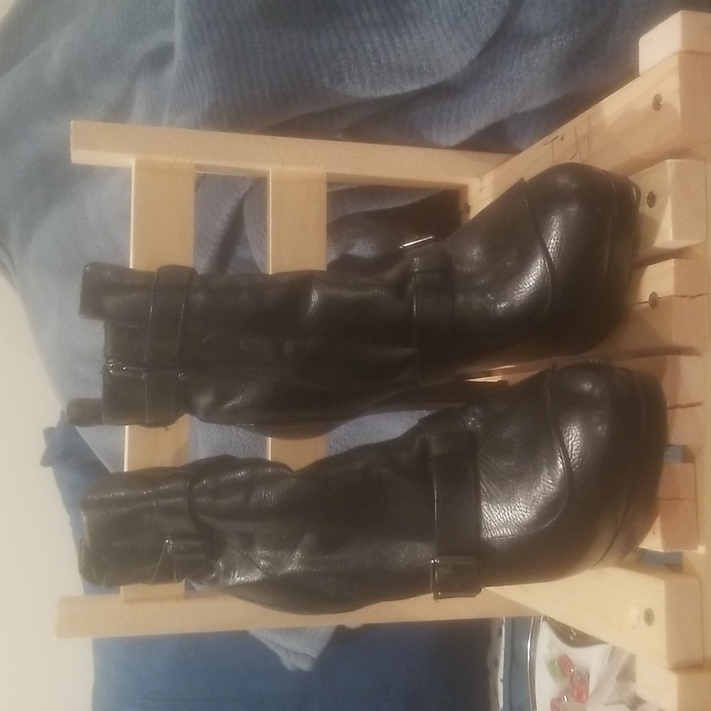 Platform boots